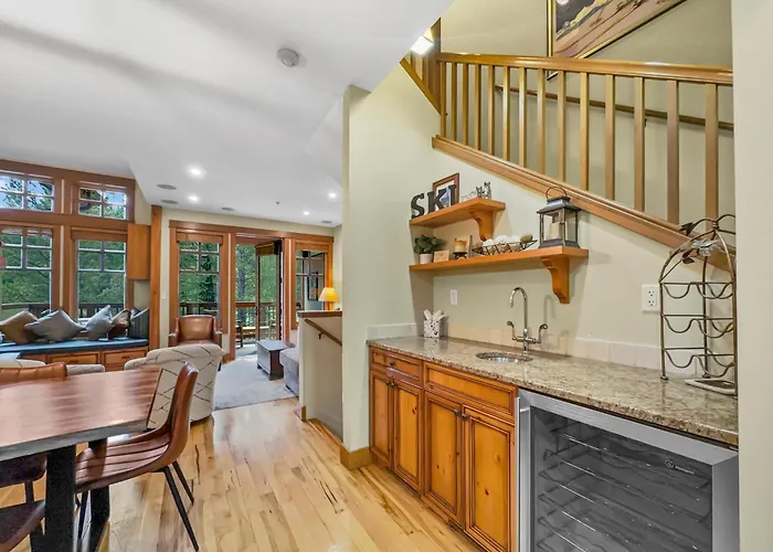 Union Creek Townhome 144c New Listing! Apartment