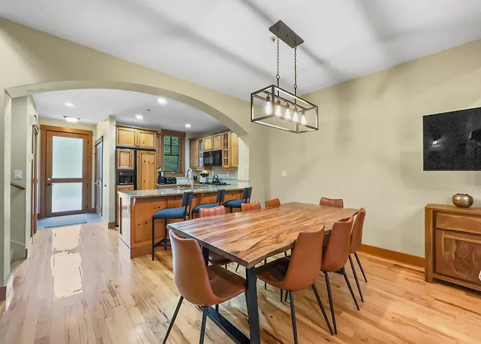 Apartment Union Creek Townhome 144c New Listing!
