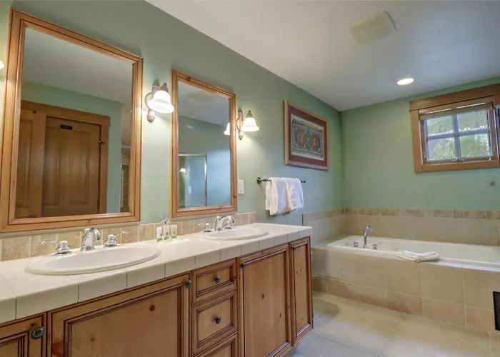 Union Creek Townhome 144c New Listing! Copper Mountain
